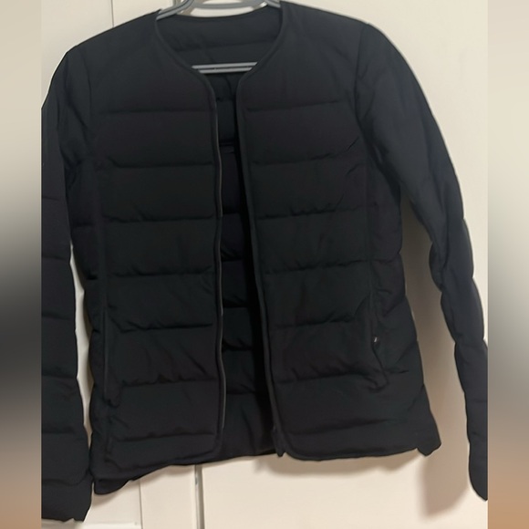 lululemon athletica Black Puffer Jacket - Picture 1 of 2